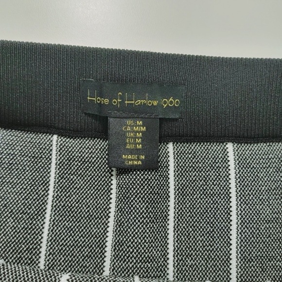 Hose‎ of Harlow 1960 Black White Striped Knit Midi Skirt Size M  NWOT - Picture 3 of 9